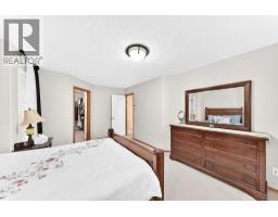 144 Cougarstone Common Sw, Calgary, AB T3H5P5 Photo 19
