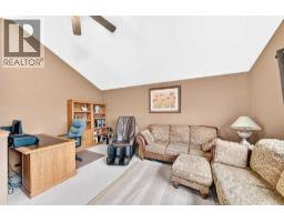 144 Cougarstone Common Sw, Calgary, AB T3H5P5 Photo 32