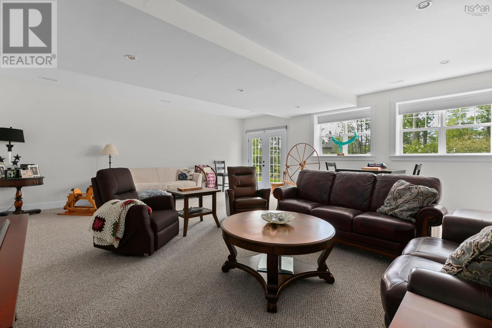 Property 34 of 50 of 556 Duart Avenue