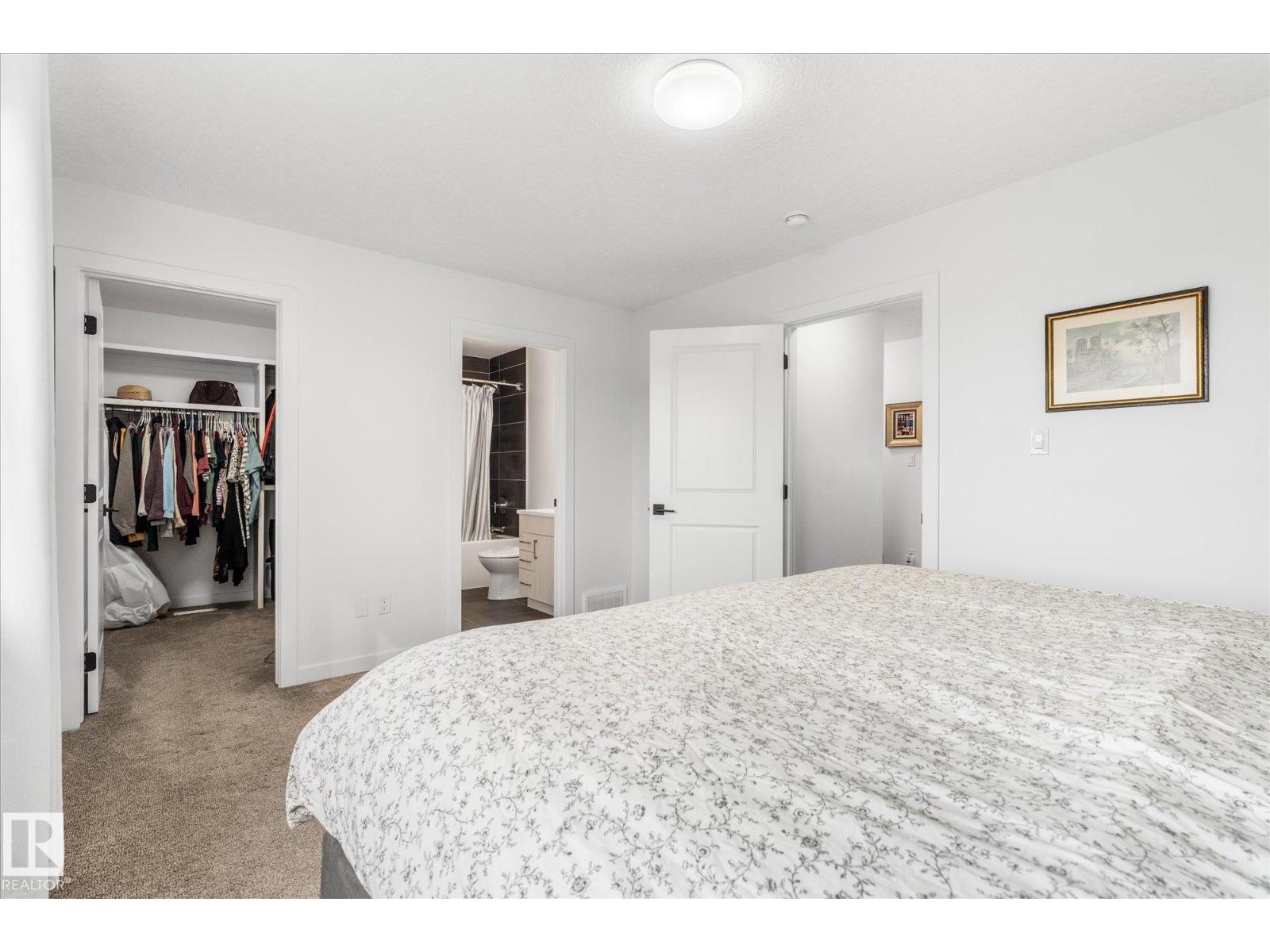 9 DILLINGHAM - Image 21