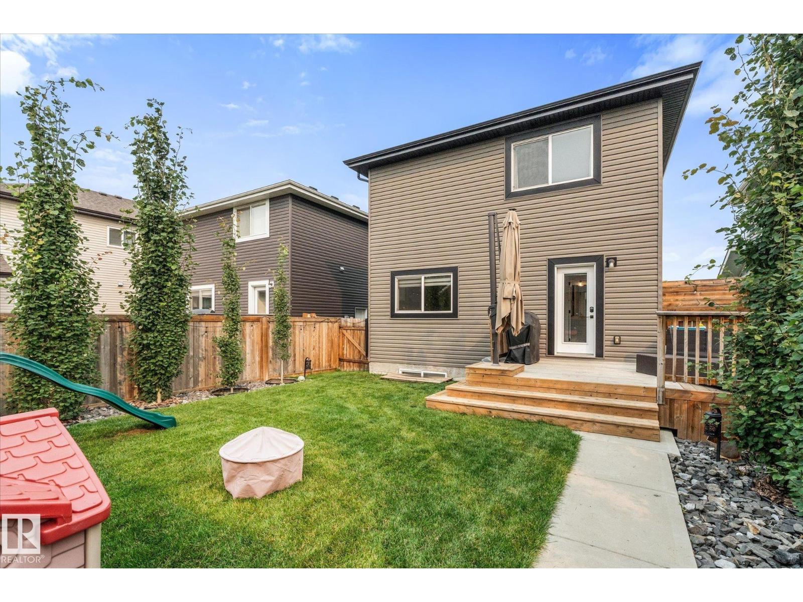9 DILLINGHAM - Image 39