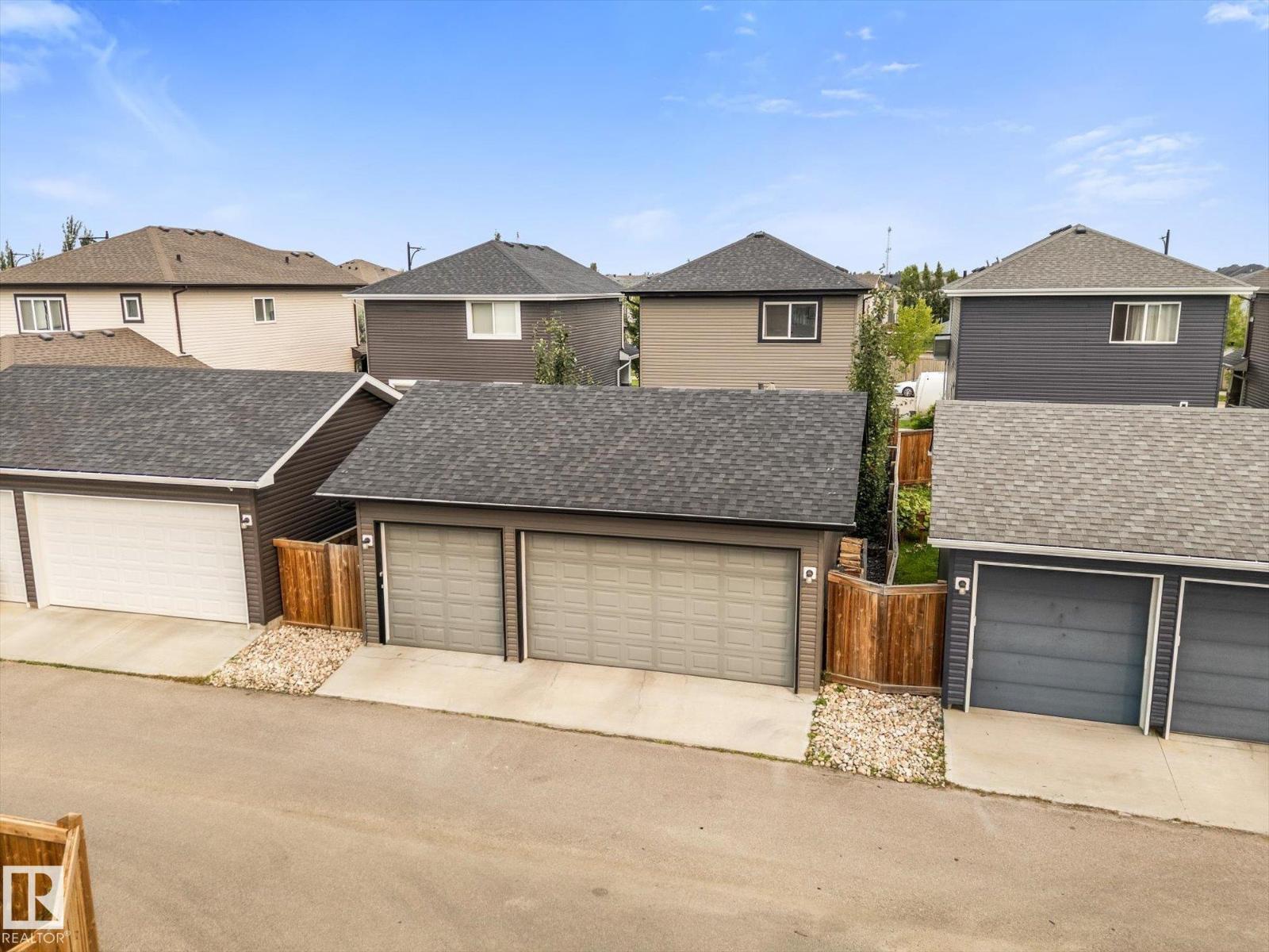 9 DILLINGHAM - Image 4
