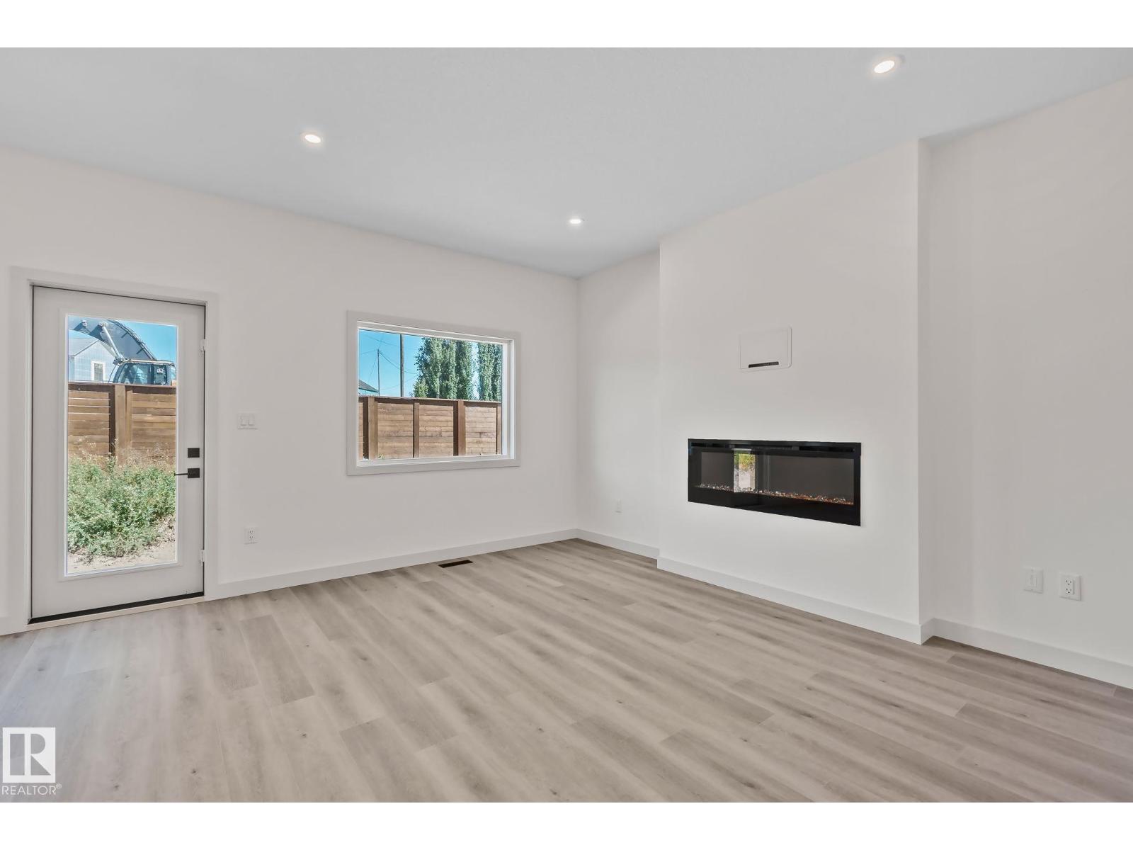 144 Royal Street - Image 8