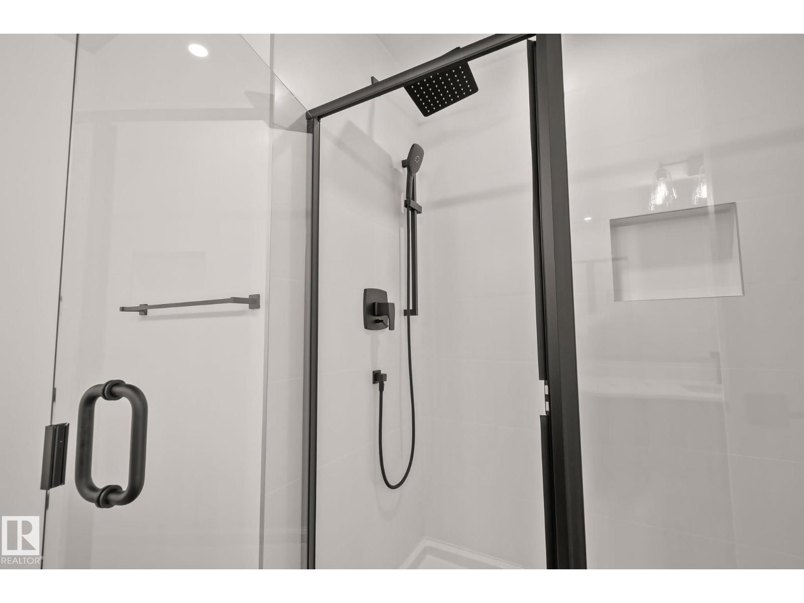 144 Royal Street - Image 32