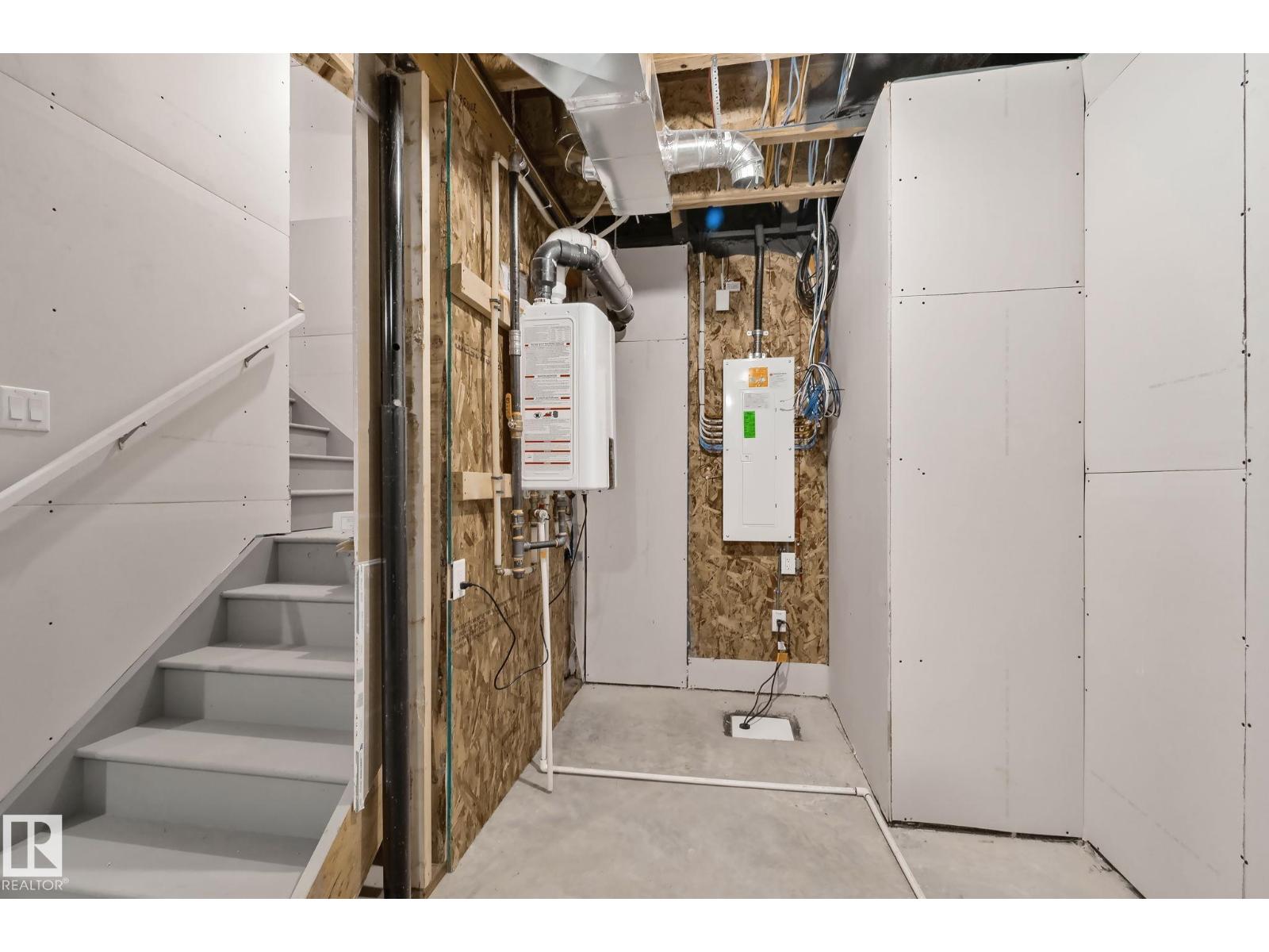 144 Royal Street - Image 37