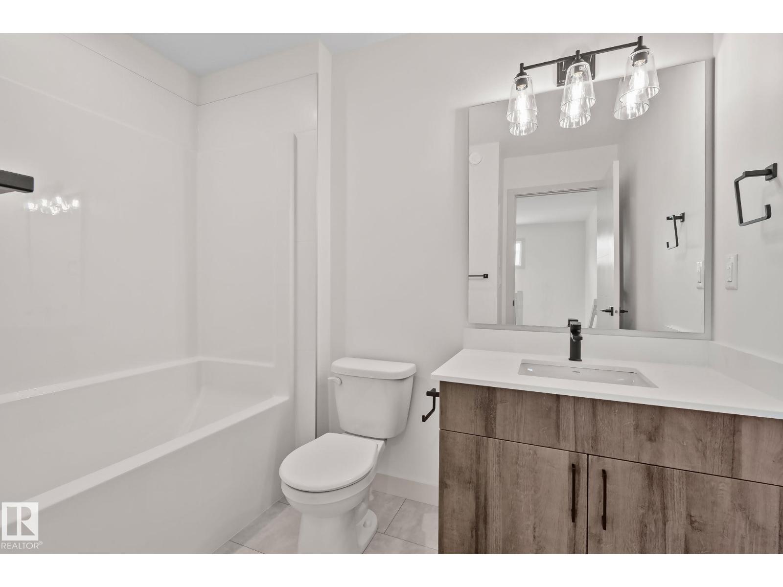 144 Royal Street - 26
