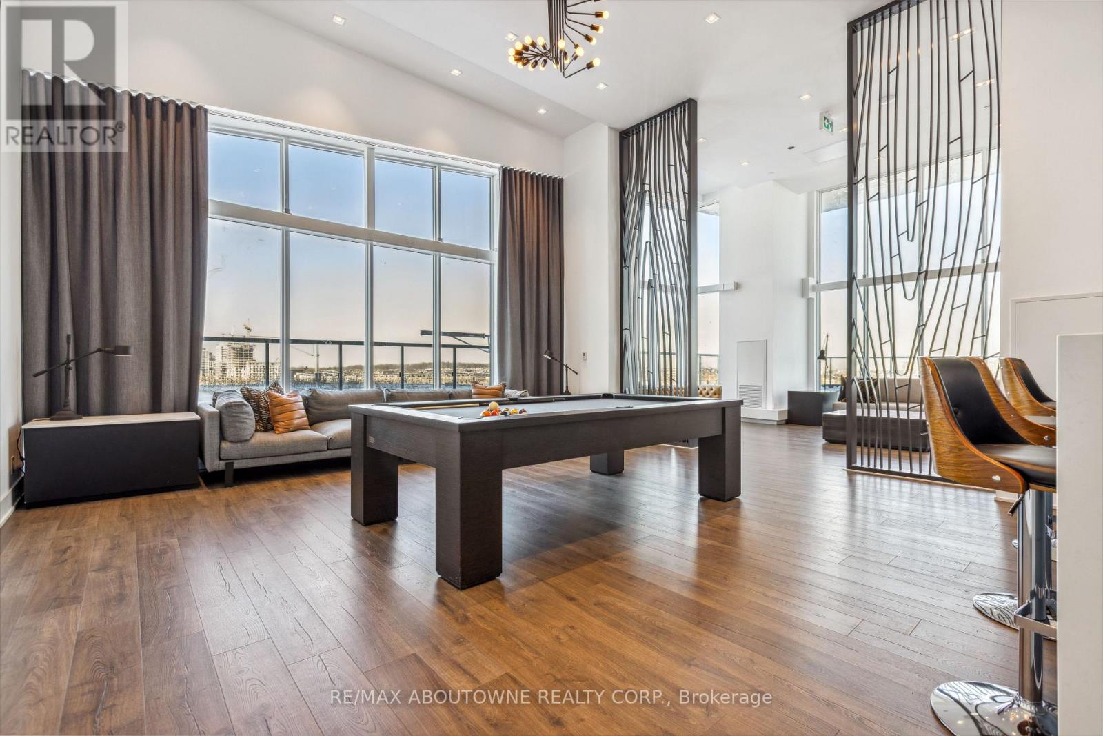 #1605 297 OAK WALK DRIVE - Image 24