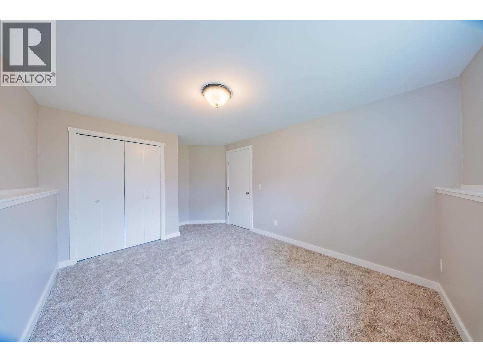 10411 90 STREET - Image 29
