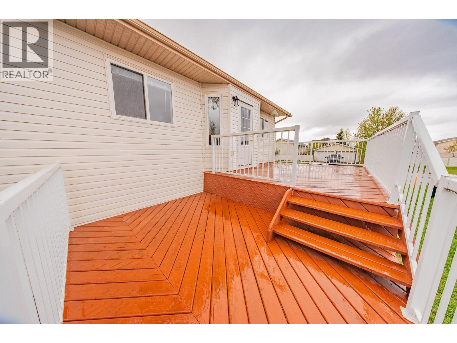 10411 90 STREET - Image 37