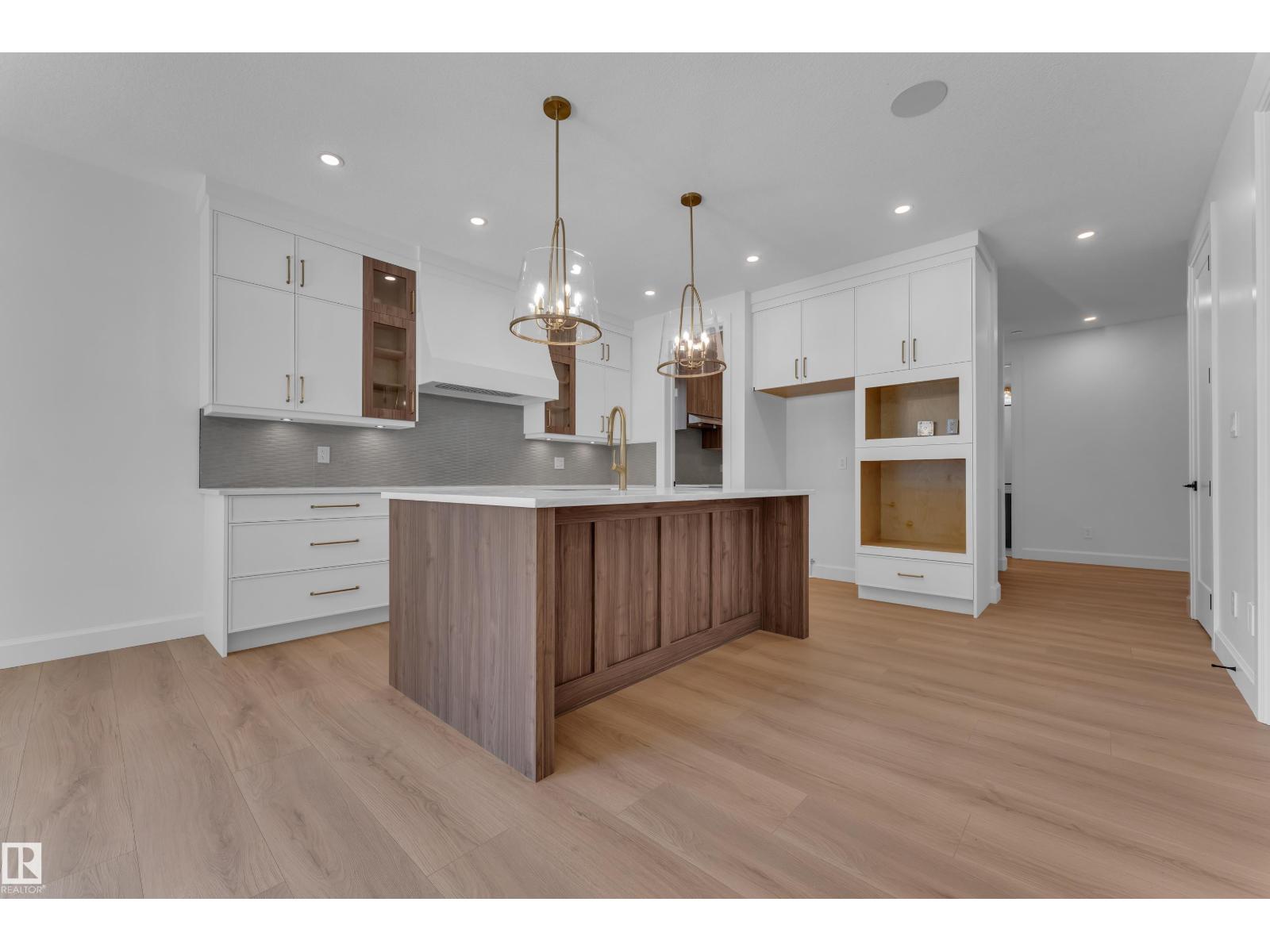 49 Meadowgrove Lane, McLaughlin - 11