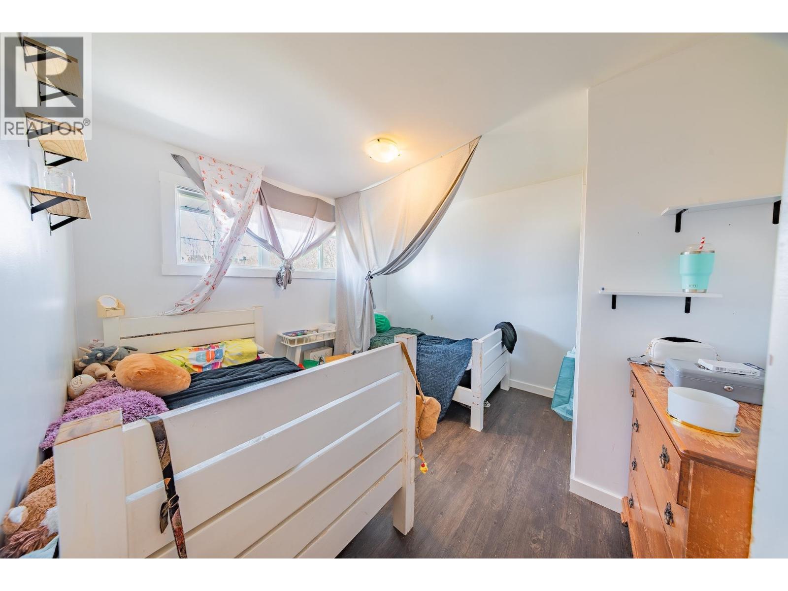 9708 104 AVENUE - Image 15