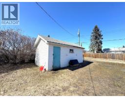 9708 104 Avenue, Fort St  John, BC V1J2K2 Photo 23