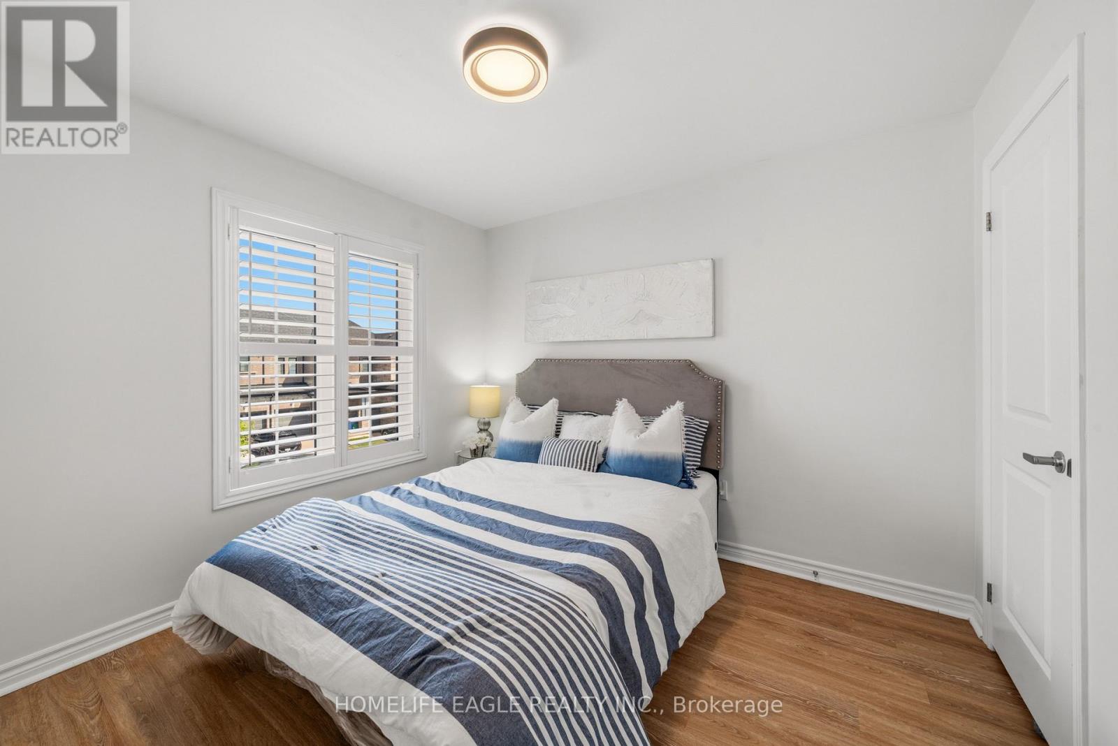 20 VIOLA STREET - Image 20
