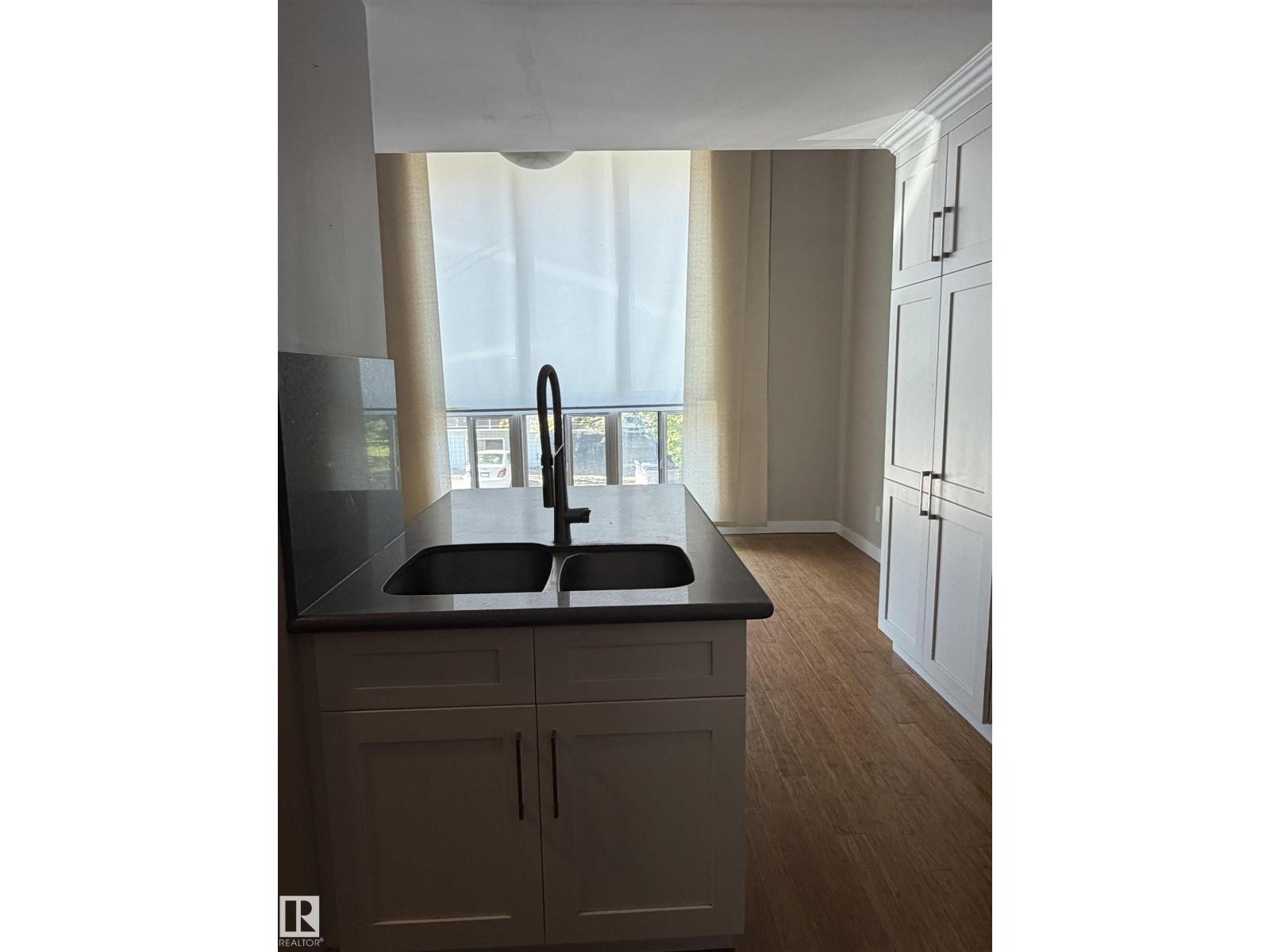 10344A 121 ST NW - Image 13