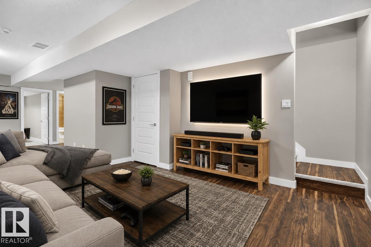 8506 80 AV NW - 34