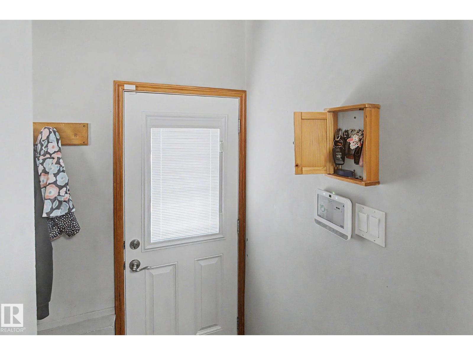 4323 114B ST NW - Image 44