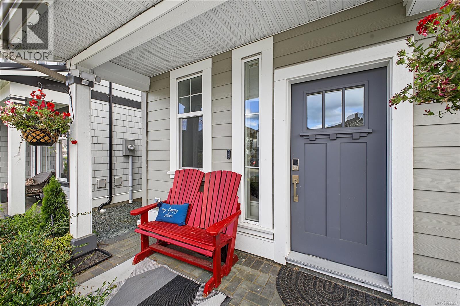 309 Seafield Rd, Colwood