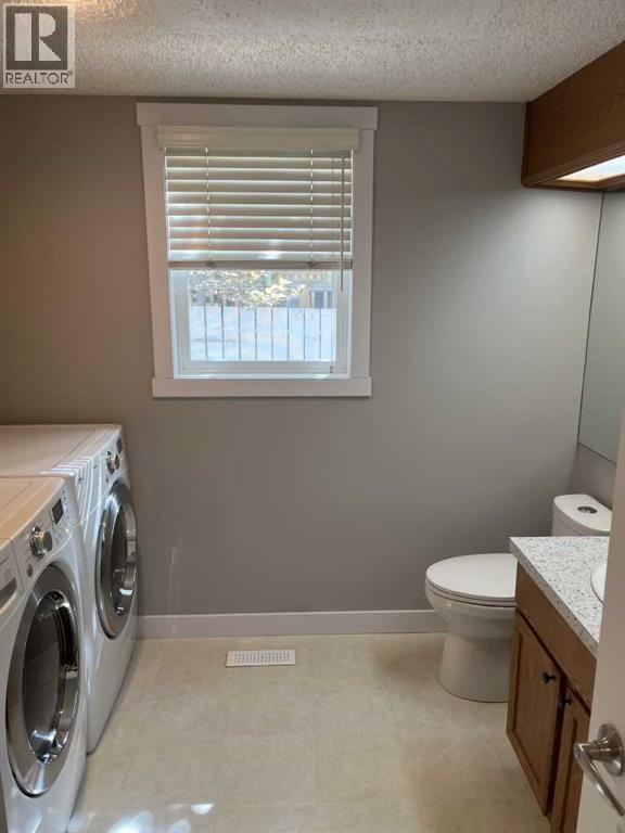 308 Downey Place - 14