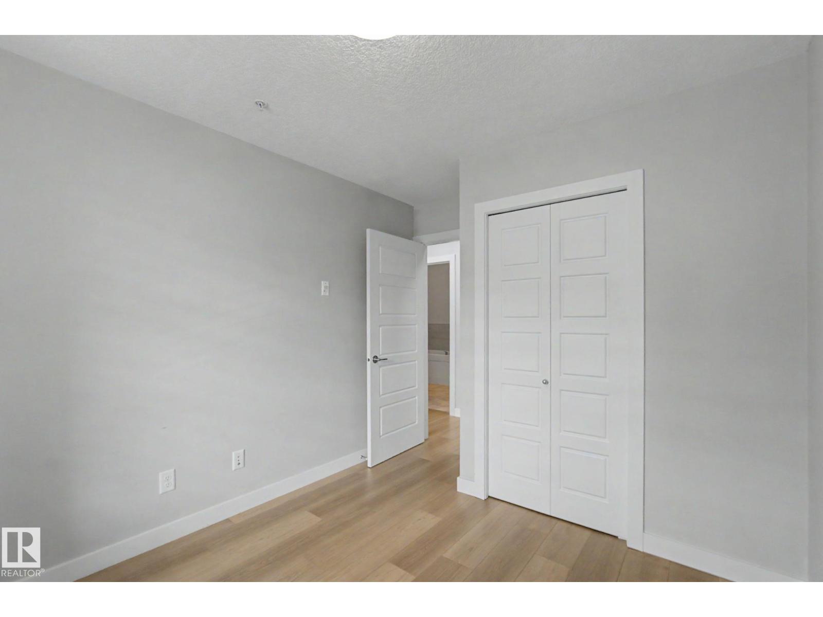#301 2588 ANDERSON WY NW - 21