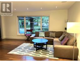 24 Avondale Crescent, Markham, ON L3P2K1 Photo 18