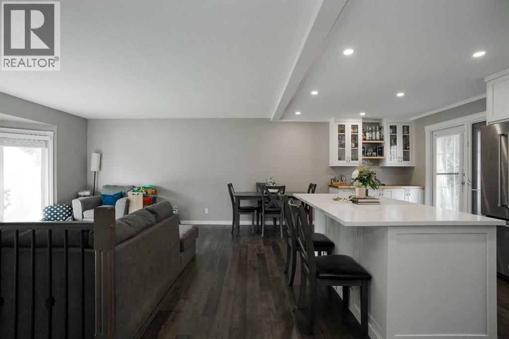 525 Beacon Hill Drive - Image 6