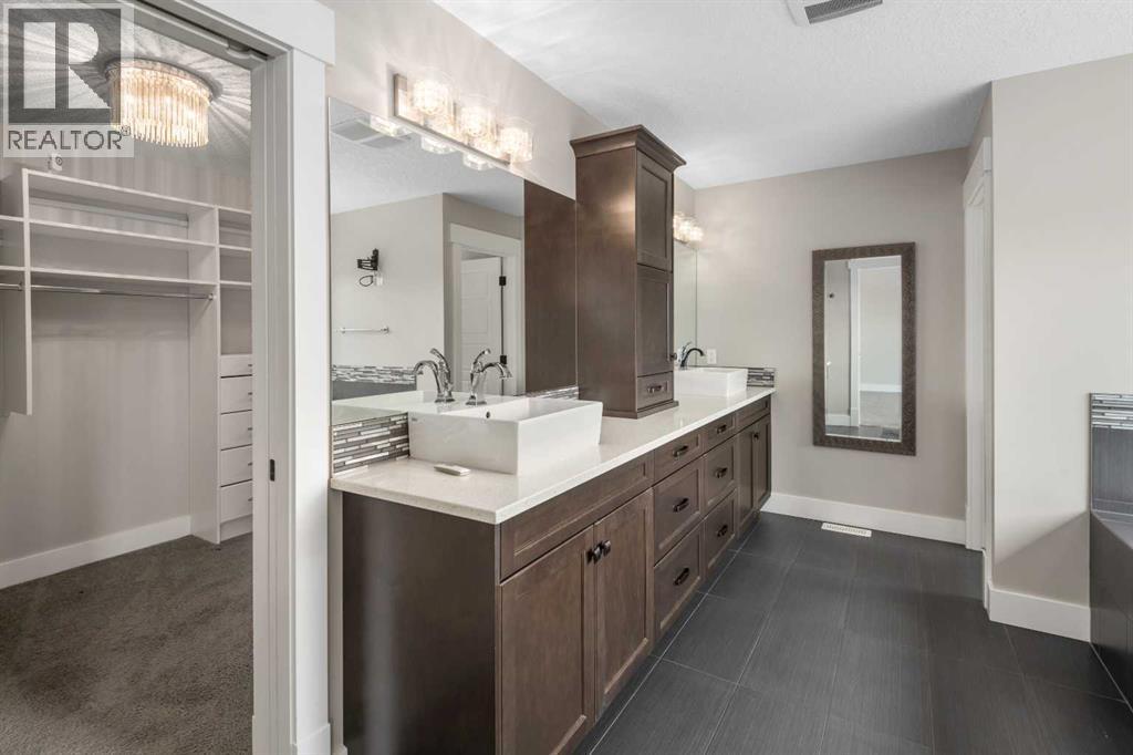 45 Rockcliff Heights NW - Image 23