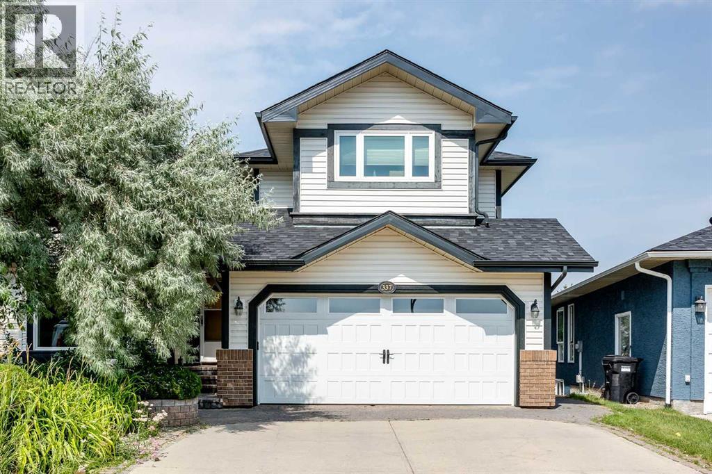 337 Sandringham Court NW