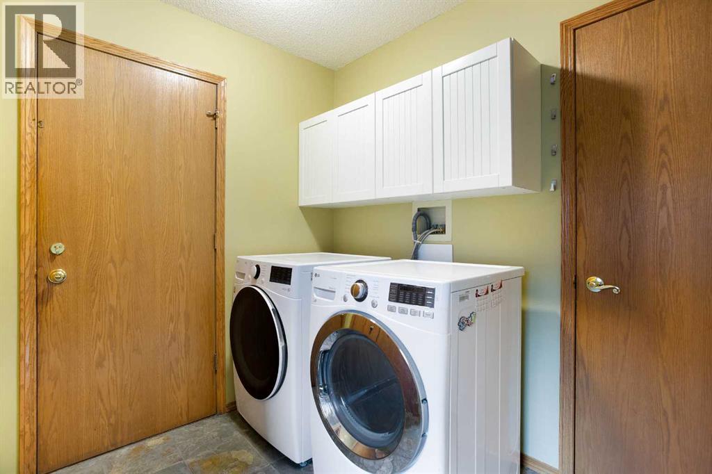 337 Sandringham Court NW - Image 18