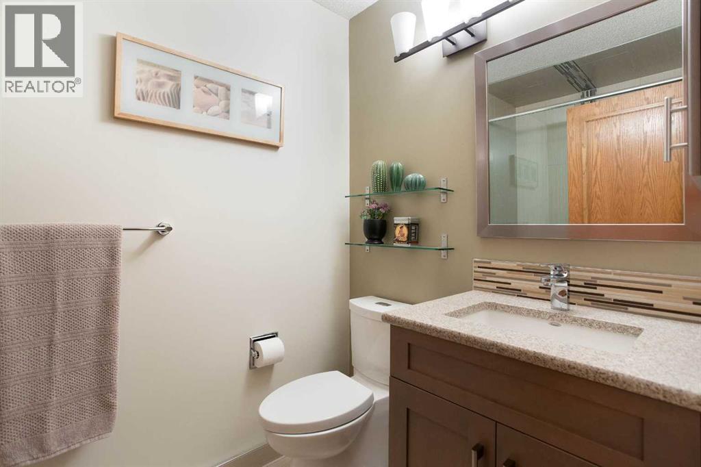 337 Sandringham Court NW - Image 28