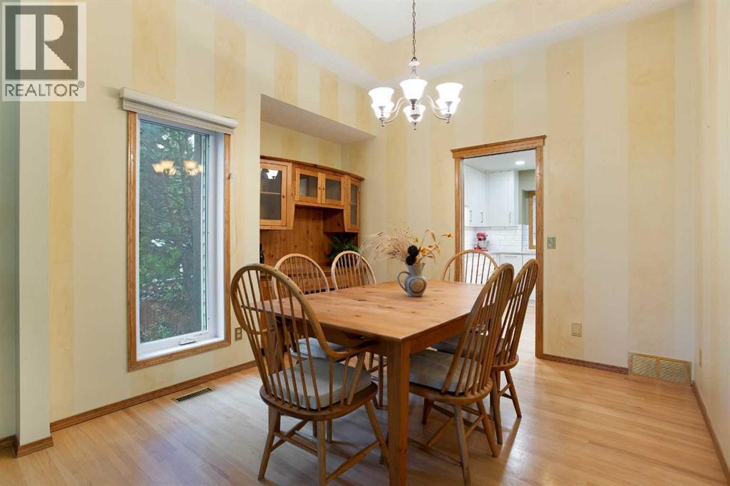 337 Sandringham Court NW - Image 7