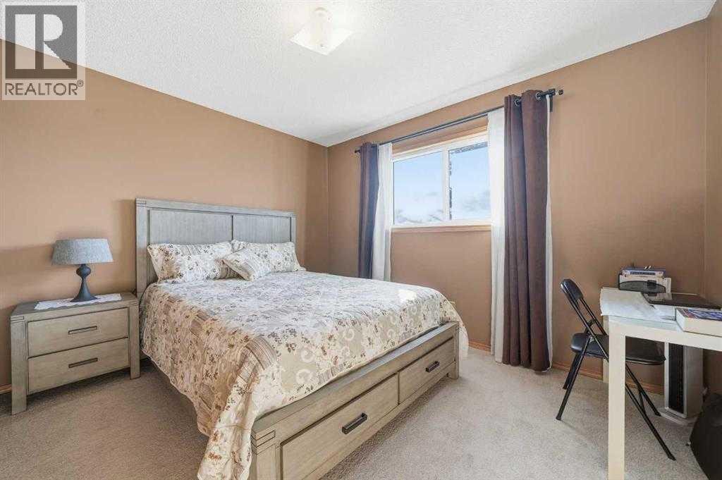 2855 Catalina Boulevard NE - Image 16