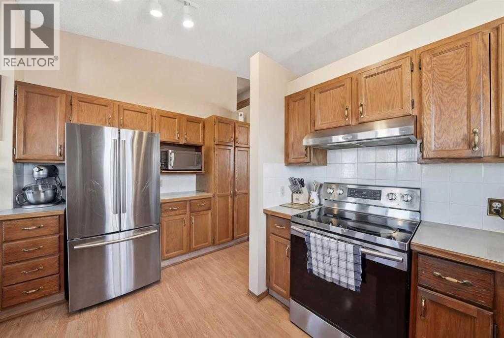 2855 Catalina Boulevard NE - Image 9