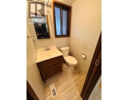 1524 77th Avenue, Grand Forks, BC V0H1H0 Photo 18