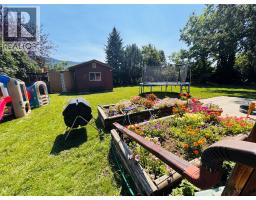 Den - 1524 77th Avenue, Grand Forks, BC V0H1H0 Photo 6
