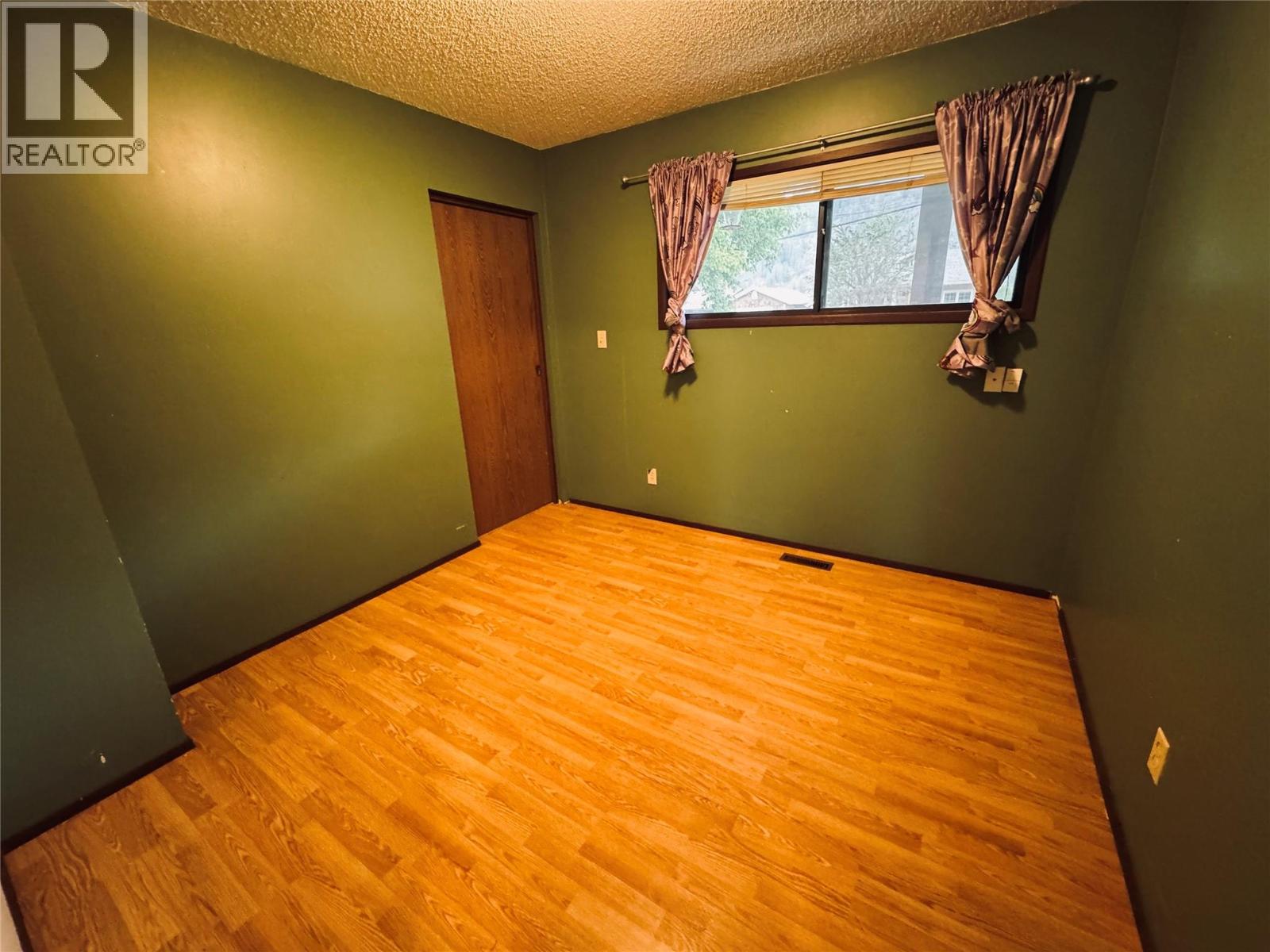 1524 77TH Avenue, Grand Forks