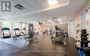 #511 7 CONCORDE PLACE - 12