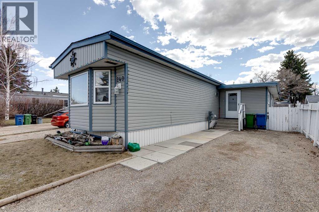 240 Big Hill Circle SE - 4