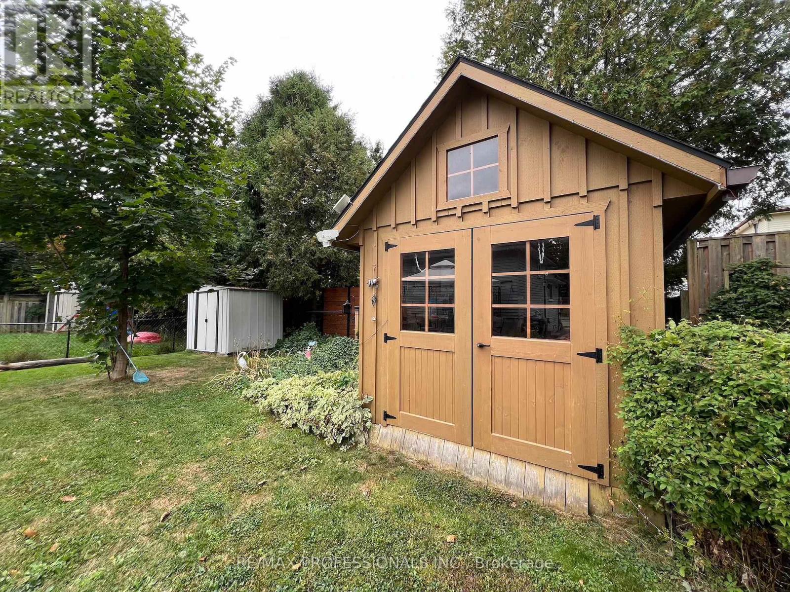 373 WEST ACRES DRIVE - Image 28