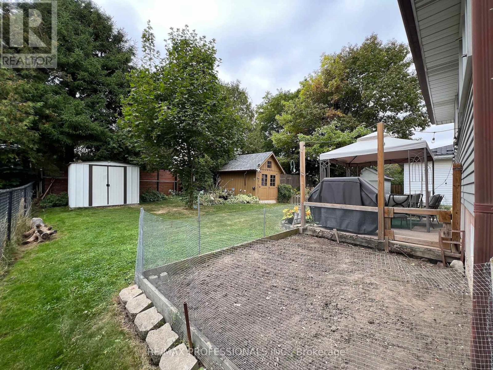 373 WEST ACRES DRIVE - Image 30