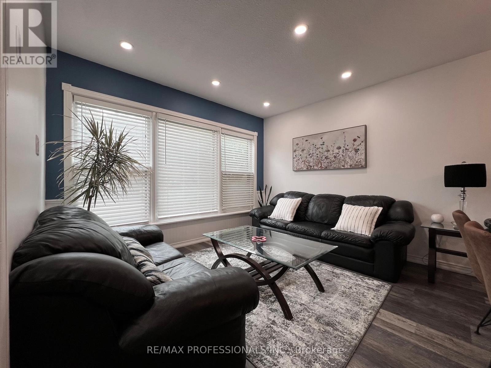 373 WEST ACRES DRIVE - 9