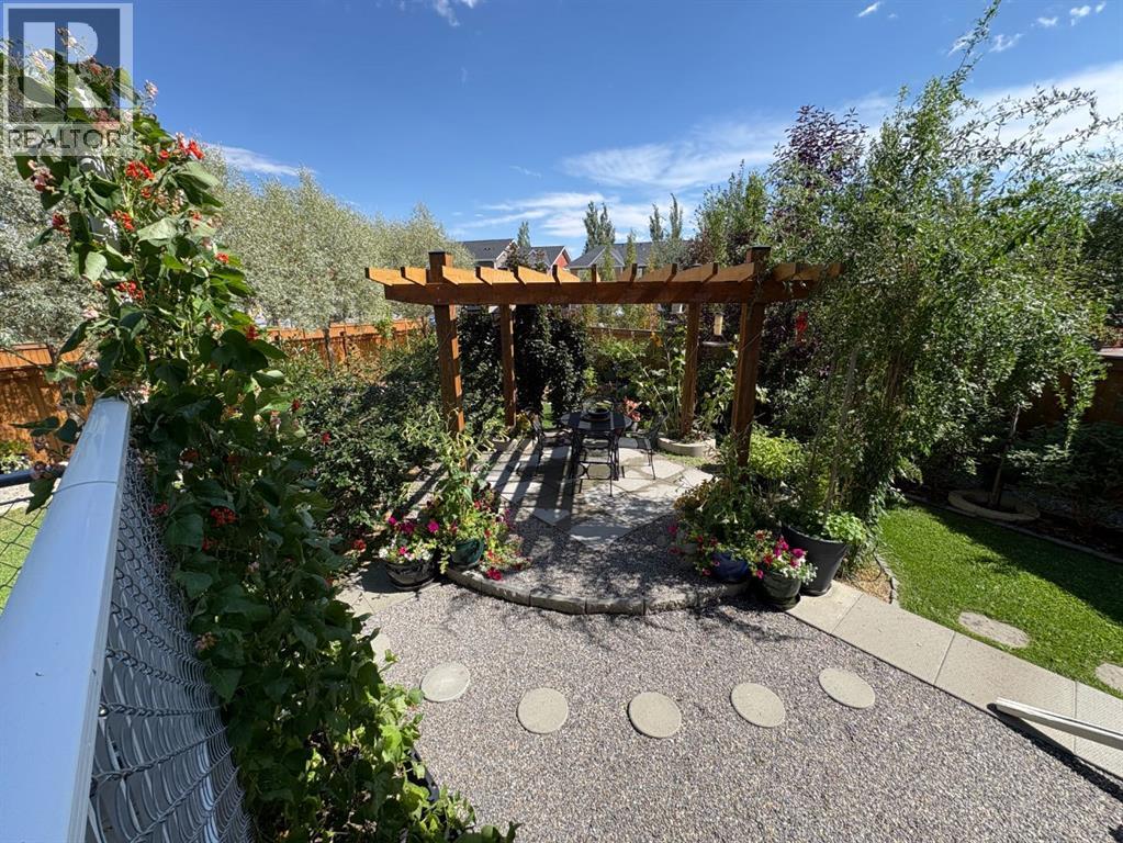 64 Sunrise Terrace - 46