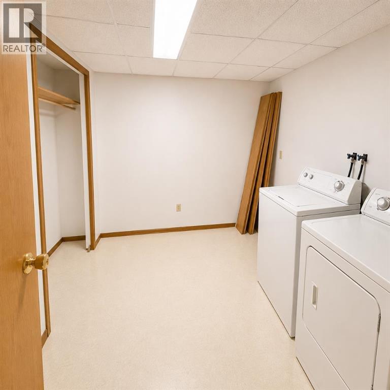 5 Hillside Crescent - Image 19