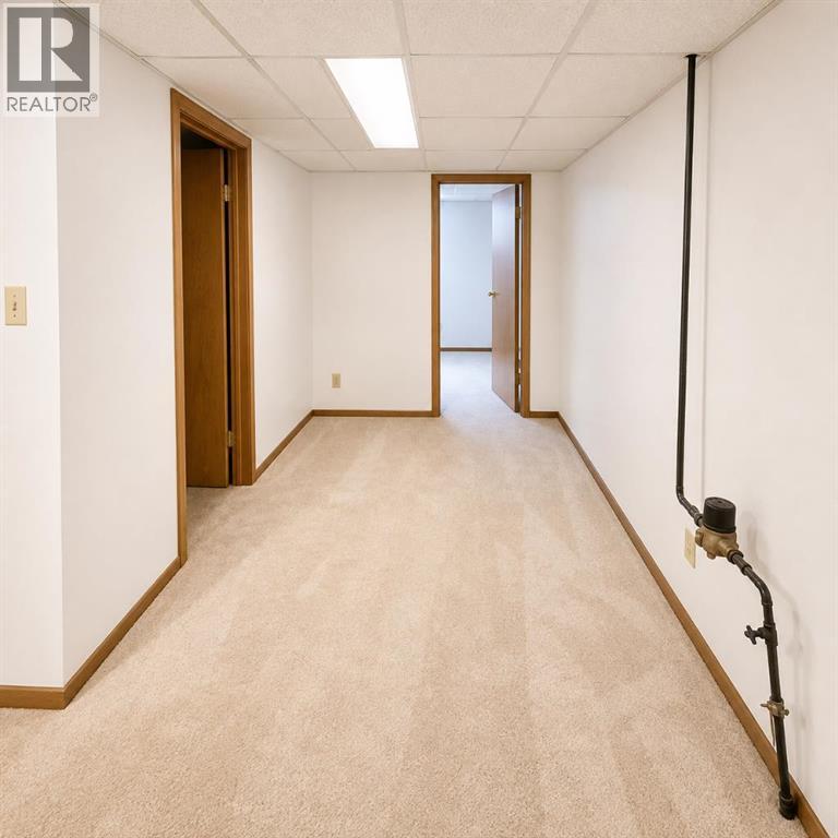 5 Hillside Crescent - 27