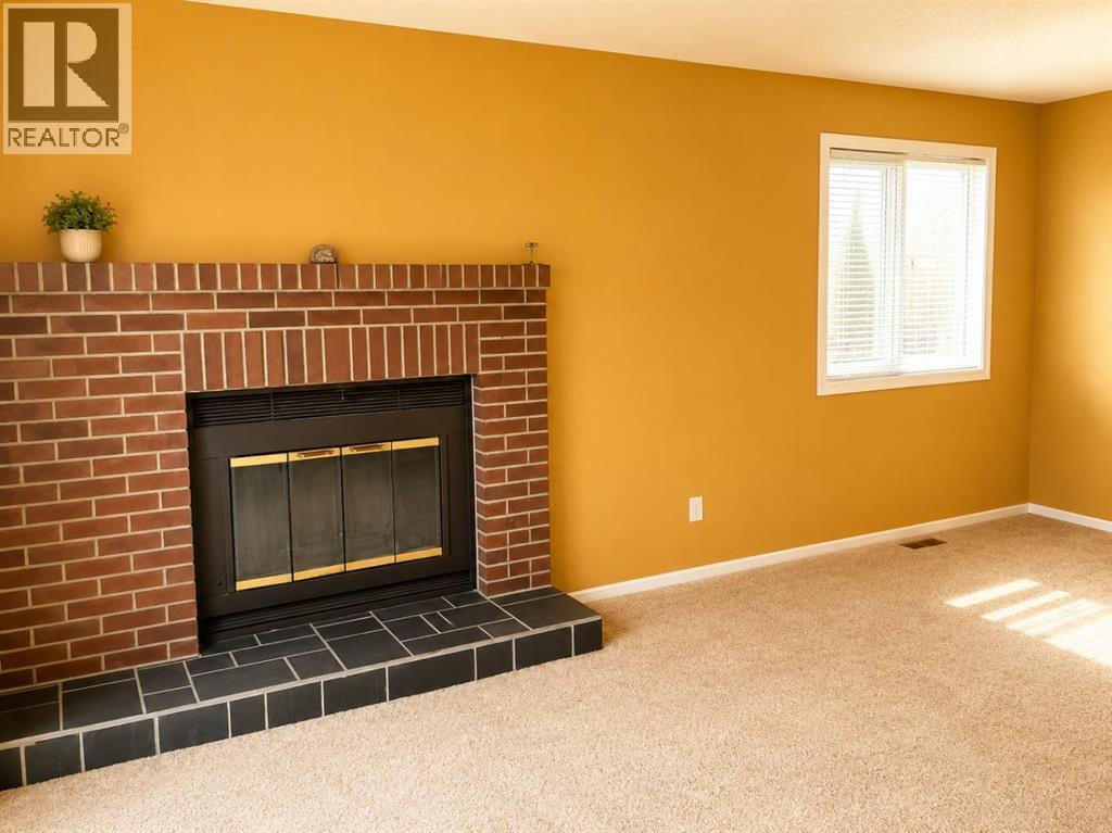 5 Hillside Crescent - Image 3