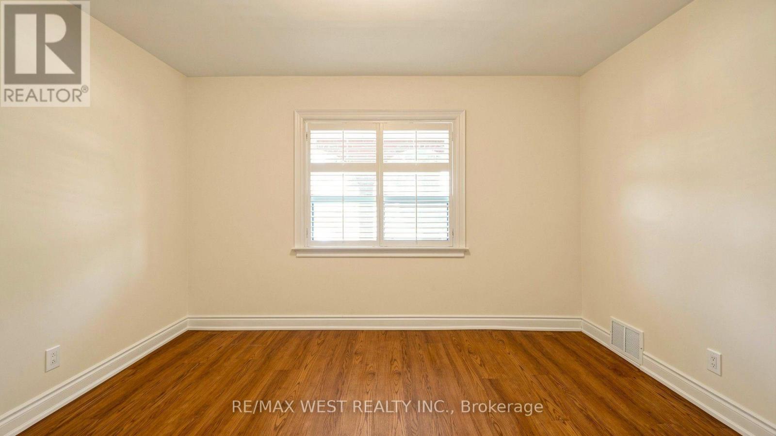 139 RANEE AVENUE - Image 26