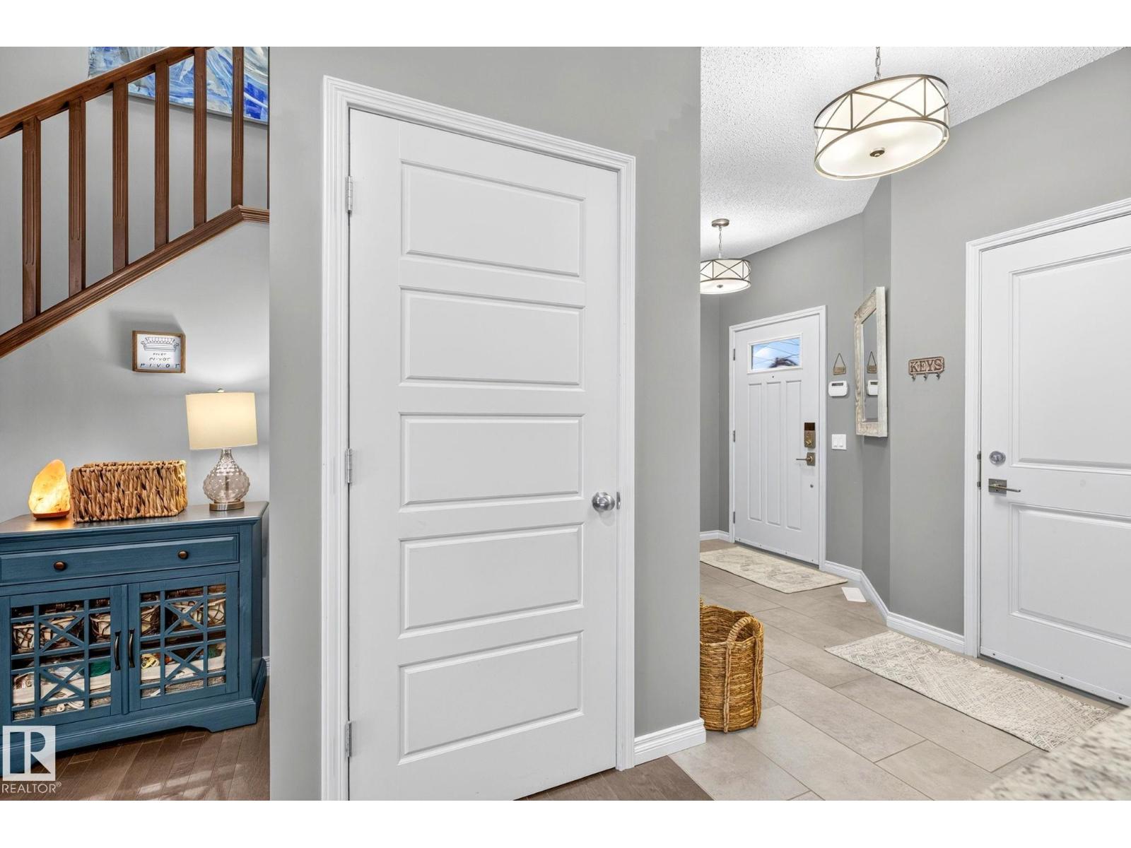 16512 140 ST NW - 13