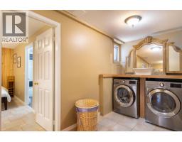 12881 Sunshine Coast Highway, Madeira Park, BC V0N2H1 Photo 34
