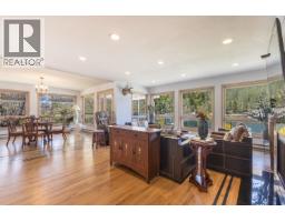 12881 Sunshine Coast Highway, Madeira Park, BC V0N2H1 Photo 13