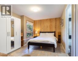 12881 Sunshine Coast Highway, Madeira Park, BC V0N2H1 Photo 31