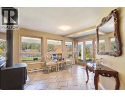 12881 Sunshine Coast Highway, Madeira Park, BC V0N2H1 Photo 23